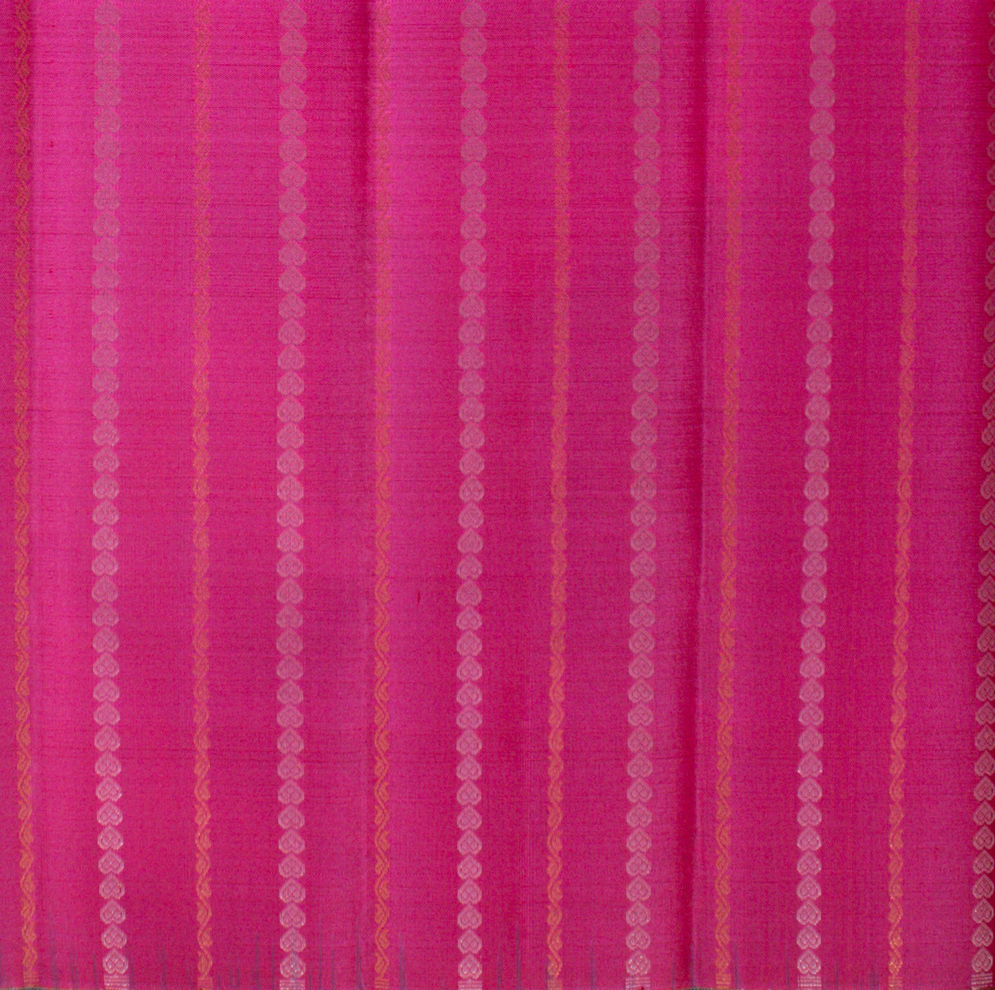 MALLIKARJUNA'S KANCHIVARAM HANDLOOM SILK SAREE - L439