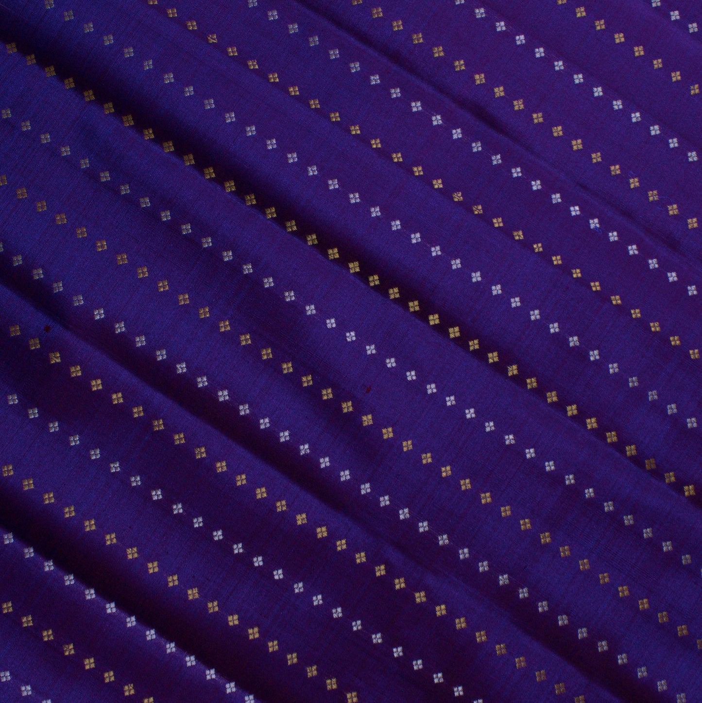 MALLIKARJUNA'S KANCHIVARAM HANDLOOM SILK SAREE - L440