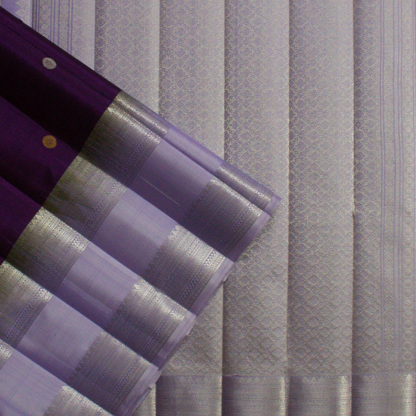 MALLIKARJUNA'S KANCHIVARAM HANDLOOM SILK SAREE - L401