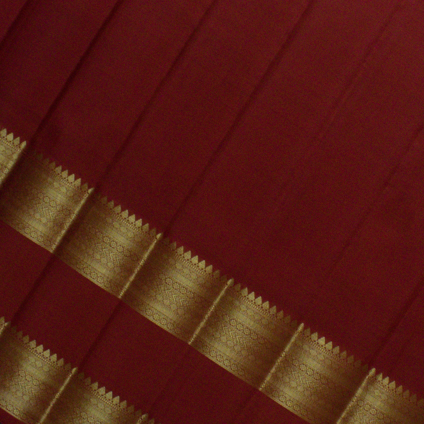 MALLIKARJUNA'S KANCHIVARAM HANDLOOM SILK SAREE - L404
