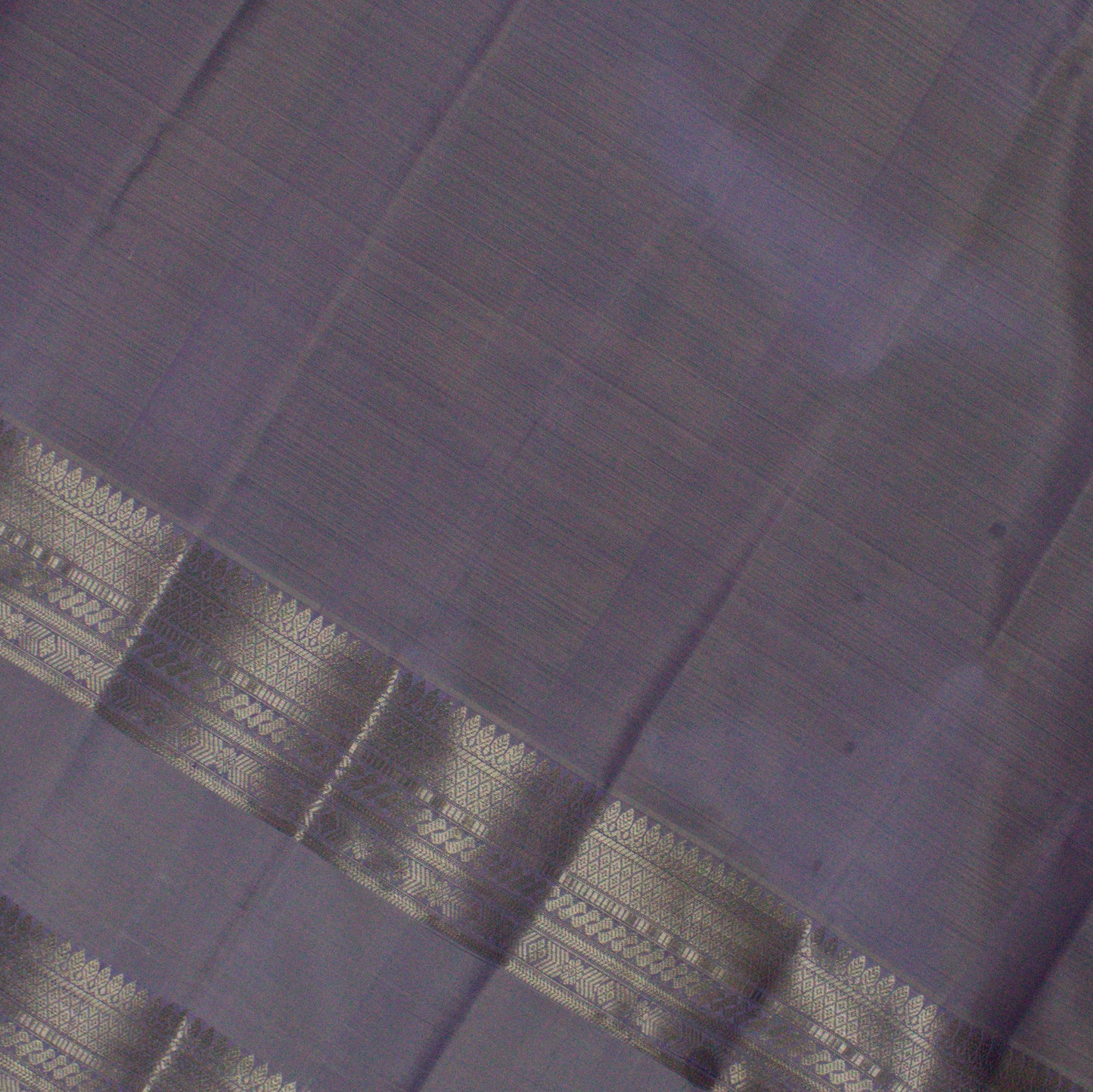 MALLIKARJUNA'S KANCHIVARAM HANDLOOM SILK SAREE - L415