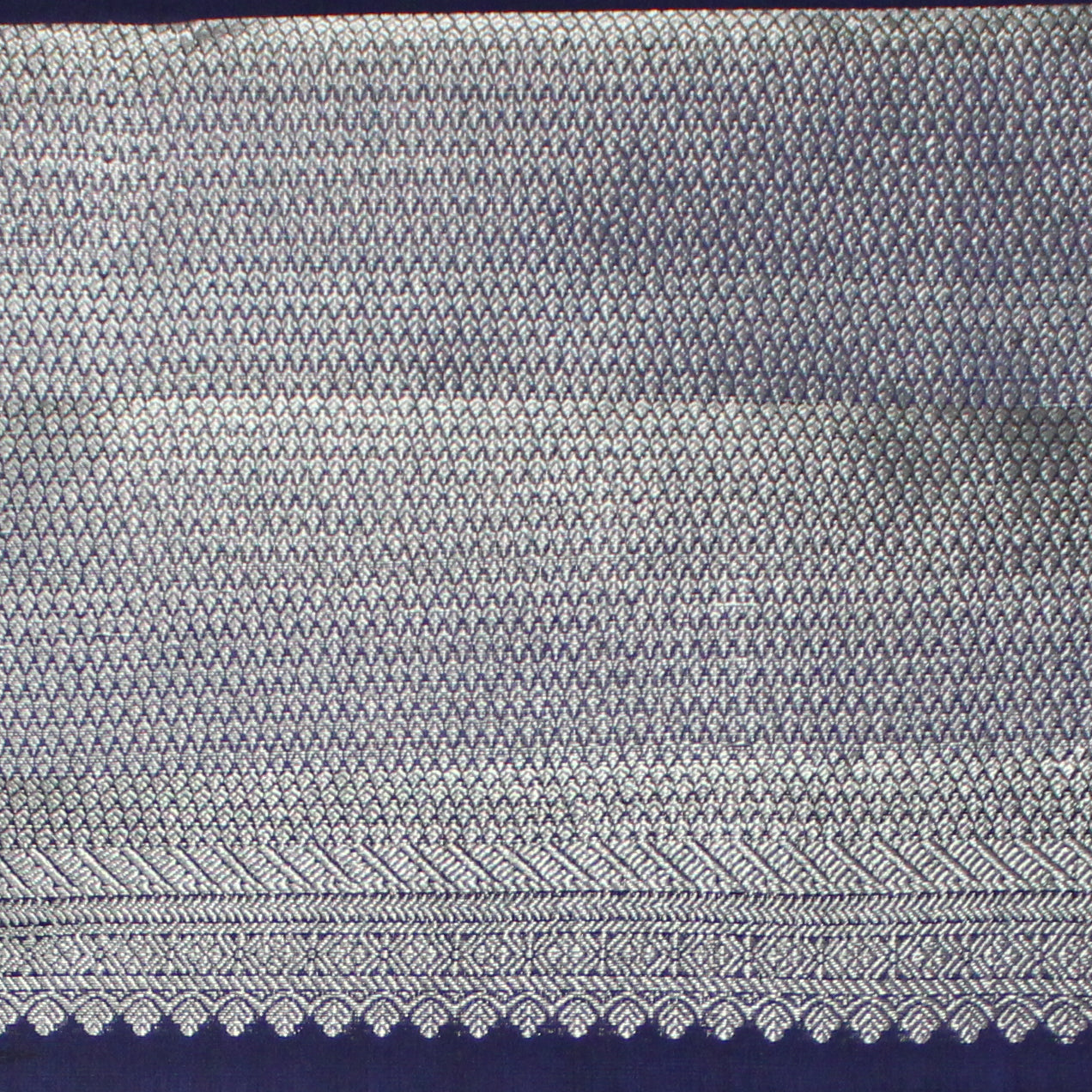 MALLIKARJUNA'S KANCHIVARAM HANDLOOM SILK SAREE - L436