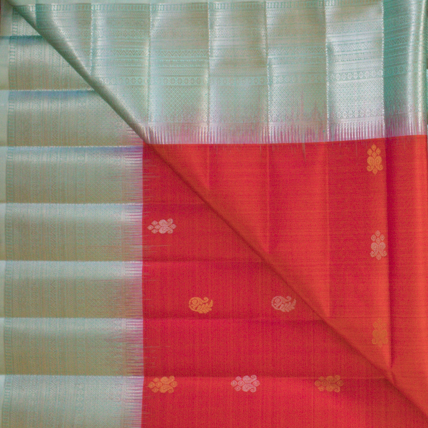 MALLIKARJUNA'S KANCHIVARAM HANDLOOM SILK SAREE-L360