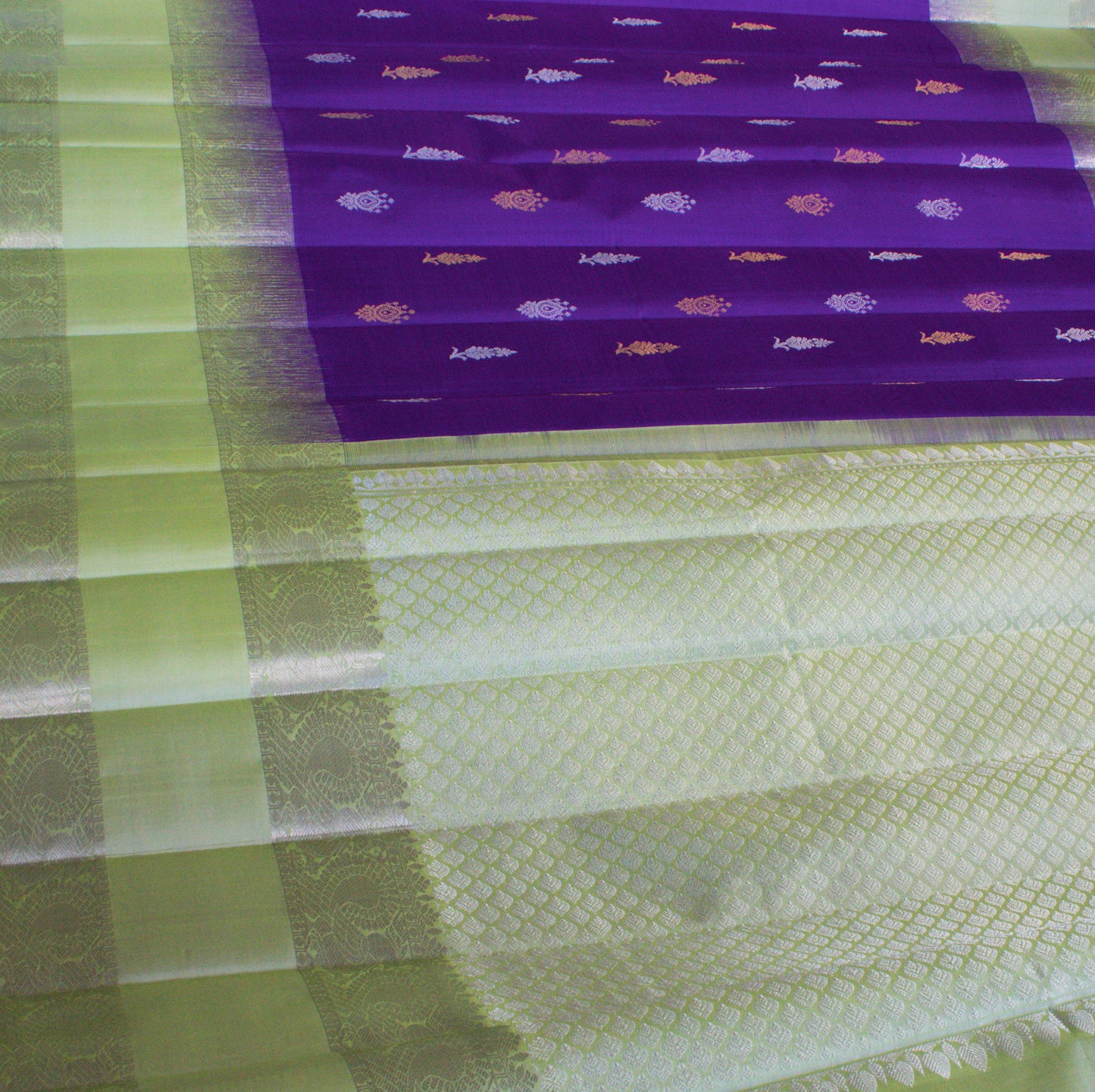 MALLIKARJUNA'S KANCHIVARAM HANDLOOM SILK SAREE-L364