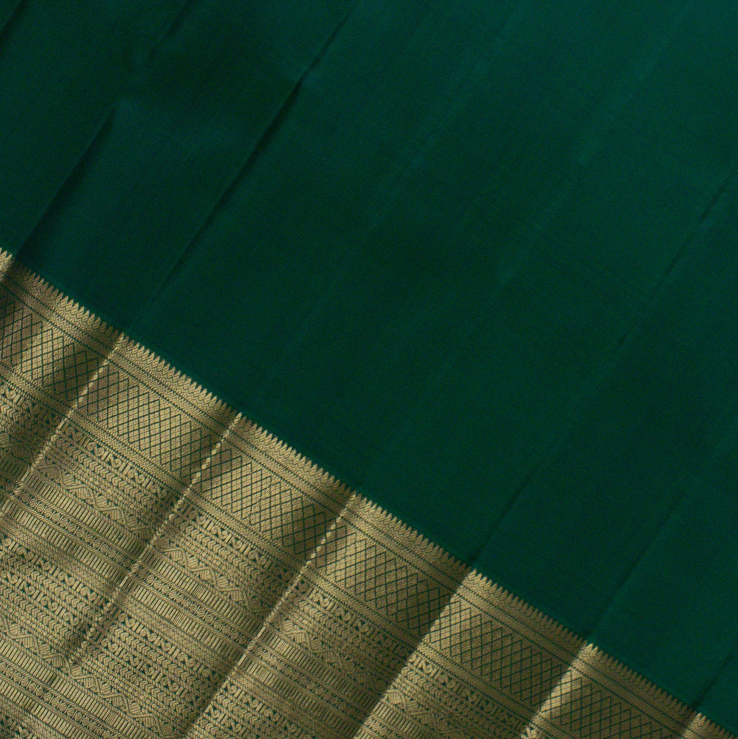 MALLIKARJUNA'S KANCHIVARAM HANDLOOM SILK SAREE - L372