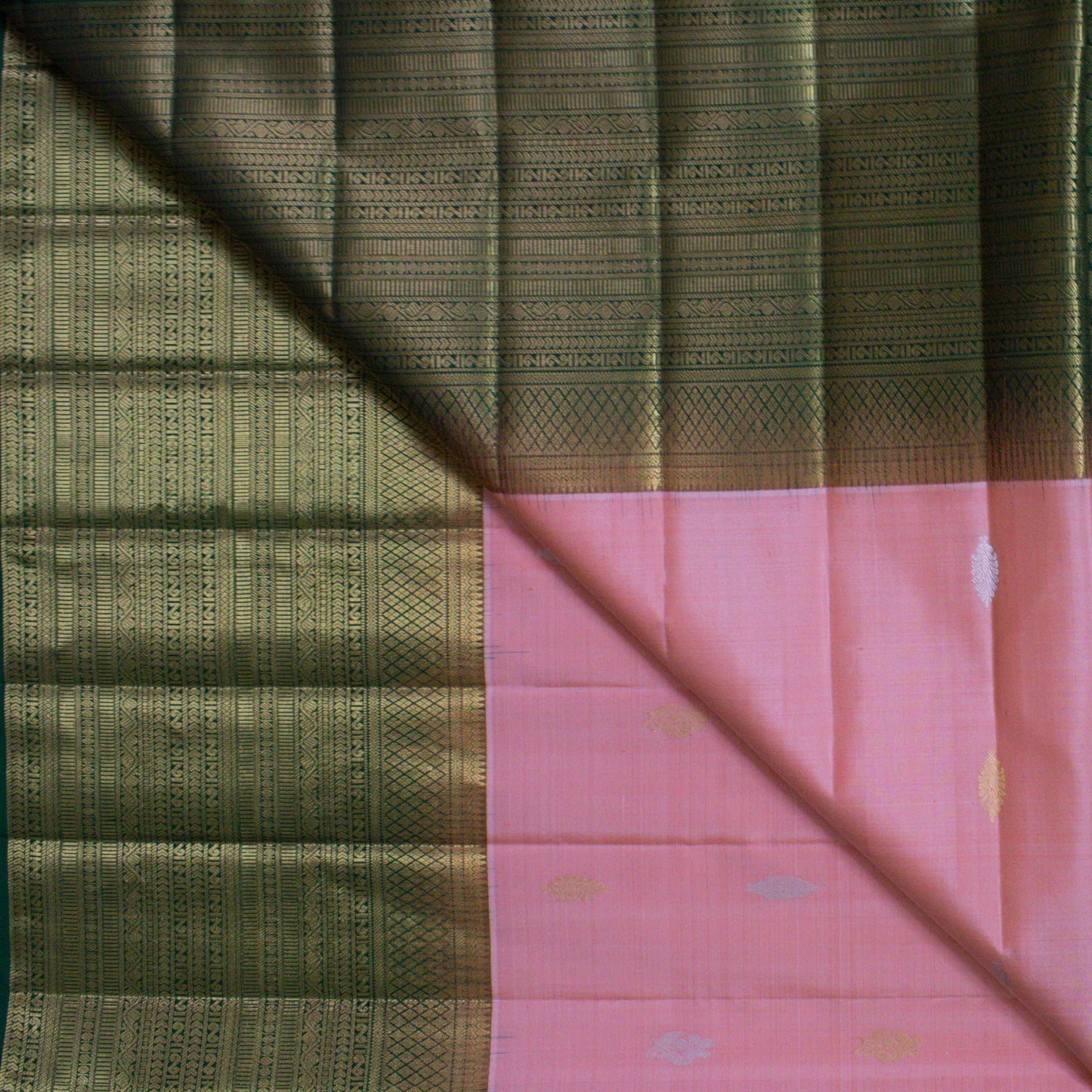 MALLIKARJUNA'S KANCHIVARAM HANDLOOM SILK SAREE - L372