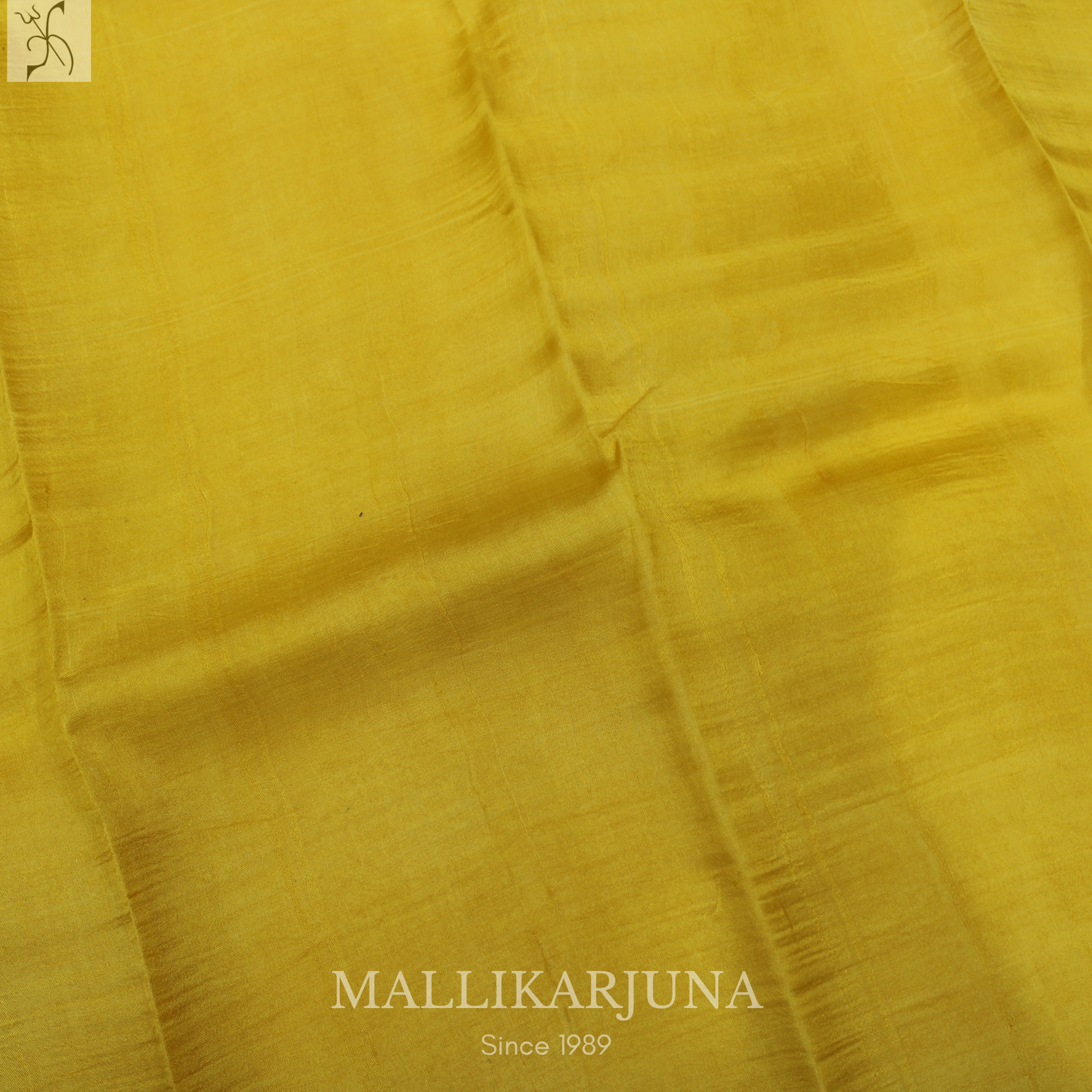 B34.Pure White Tussar Silk Saree