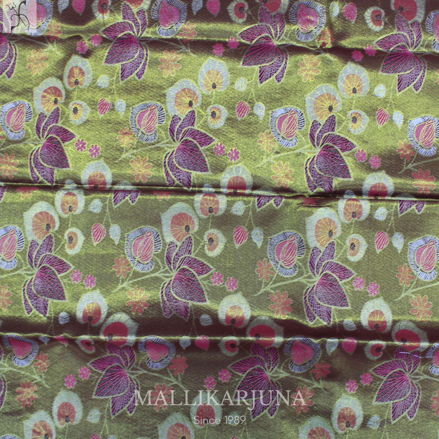M128 Semi Kanjivaram Tissue Gold Pattu Pavada