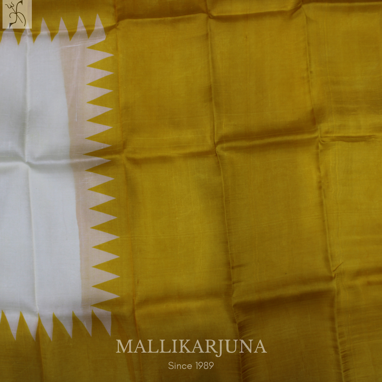 B34.Pure White Tussar Silk Saree