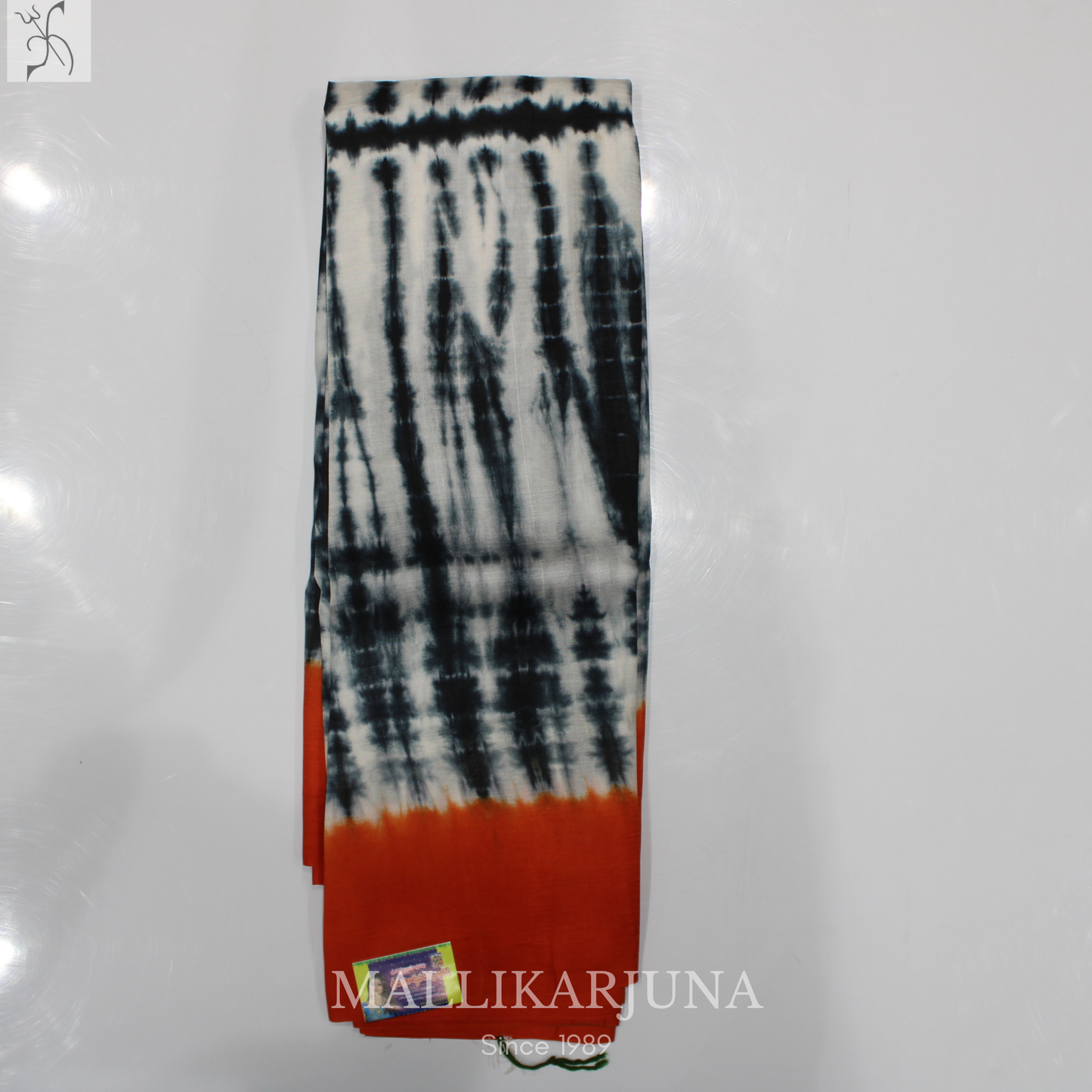 B40.Pure White Tussar Silk Saree
